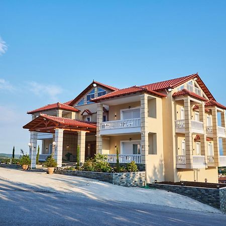 Famissi Suites 2 Kalambaka Exterior photo