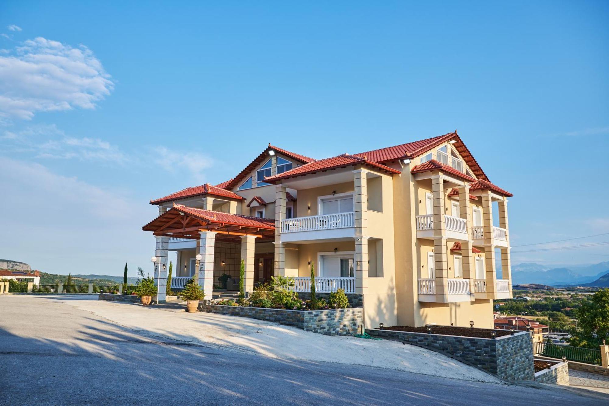 Famissi Suites 2 Kalambaka Exterior photo